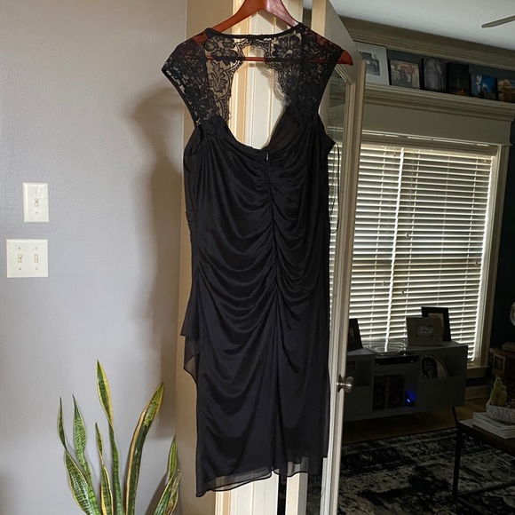 Black Scarlett Dress - Picture 2 of 2